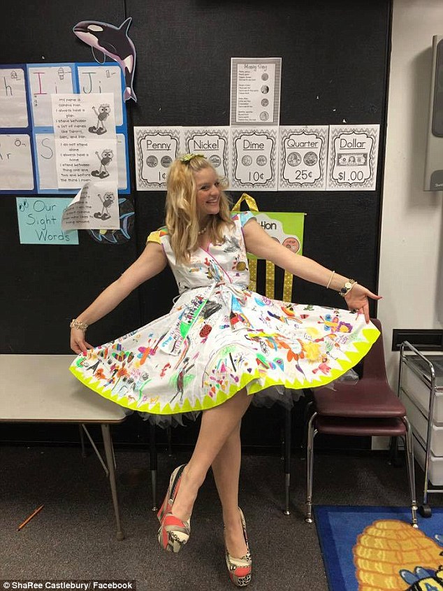 创意！美小学老师让学生涂鸦白裙子留纪念
