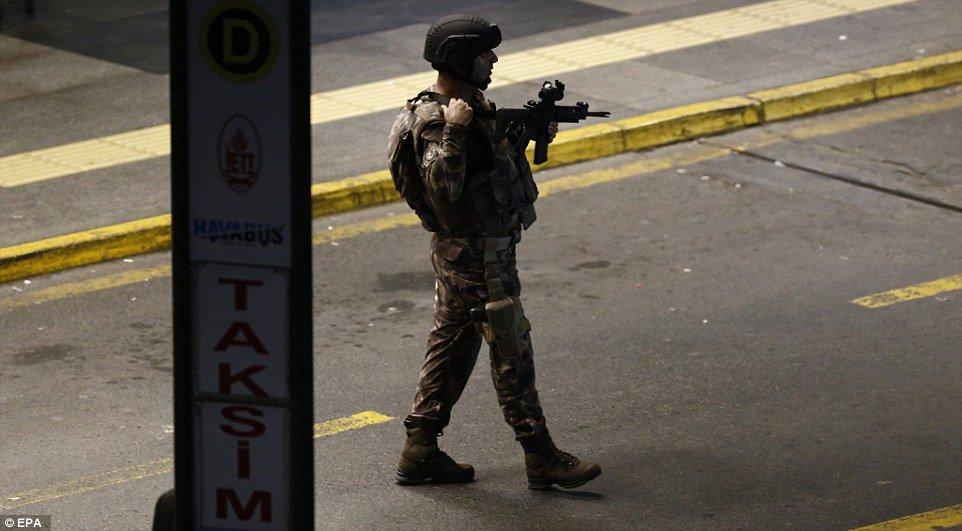 土耳其伊斯坦布尔机场恐袭造成近50人死亡 IS