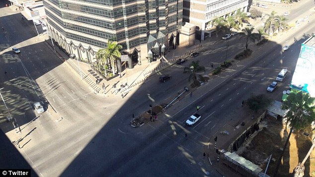 津巴布韦经济危机引罢工 街道冷清俨然“空城”