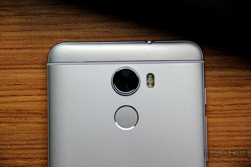 玲珑手机壳 20160714022742890.jpg