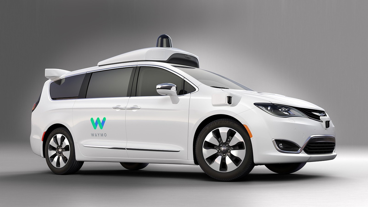 谷歌Waymo无人驾驶车发布 基于克莱斯勒Pacifica