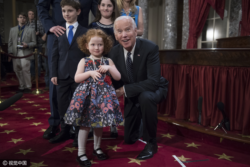 美国新一届国会开幕 瑞安连任众议长