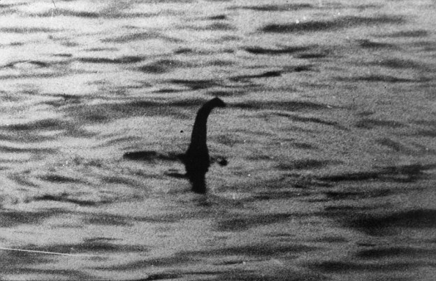 英举办“见证尼斯湖”摄影大赛 收集多张水怪照片