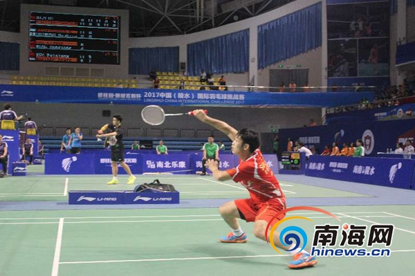 中国(陵水)国际羽毛球赛:孙飞翔激战4轮晋级8强