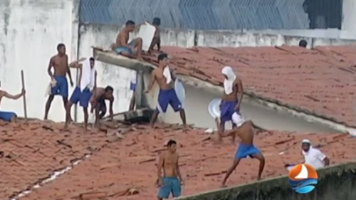 巴西东北部监狱骚乱 造成至少30名囚犯死亡