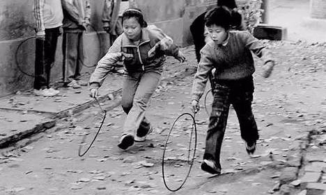 没玩过这20种老北京游戏的童年 是不完整的!