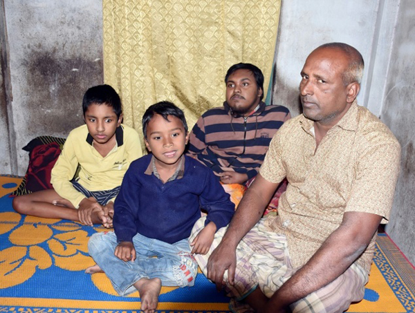 孟加拉男子不忍儿孙受病痛折磨 请求让其安乐死