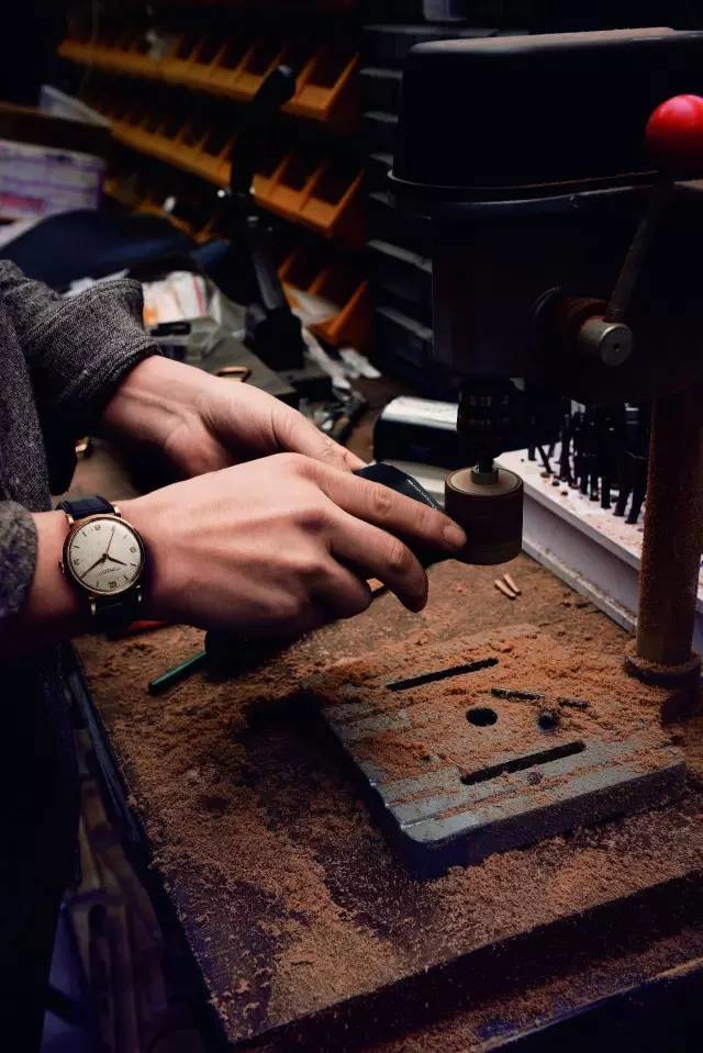 型款 | 比你岁数还大的古董腕表，到底有什么魅力？