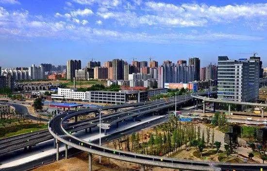 2017 石家庄人口_石家庄火车站图片(2)