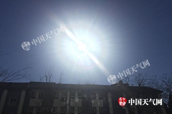 北京大风贯穿本周达5级 最高温3℃左右寒意袭人