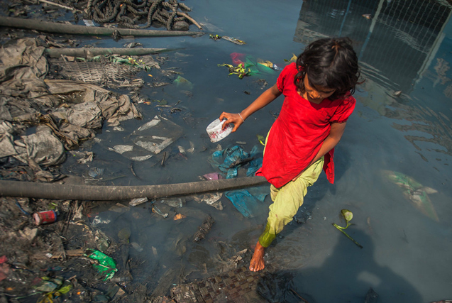 孟加拉“生命之河”沦为重污染“毒河”
