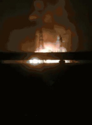 城市瞬间如白昼|昨夜今晨