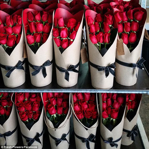 澳男子谴责花商未按时送花导致被女友分手