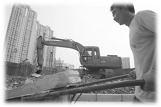 上海难觅月薪7000以下建筑劳务工 最高达900