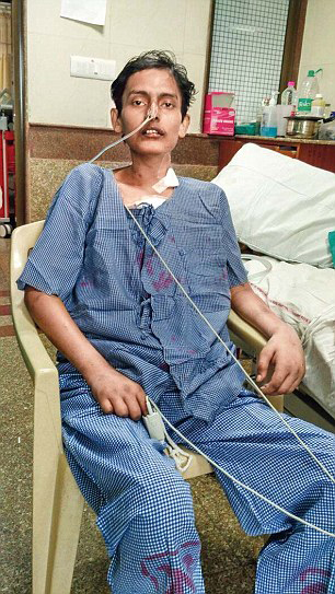 危急时刻！印度17岁濒死少年获得心脏移植成功获救