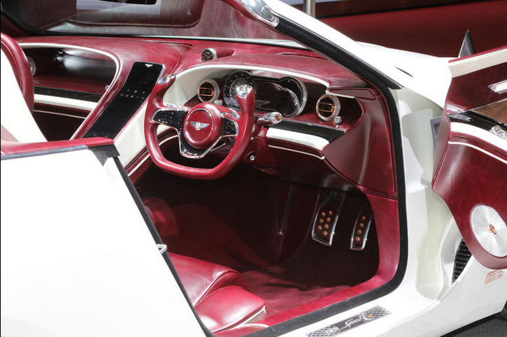 宾利首款纯电动概念车亮相日内瓦车展 设计前瞻