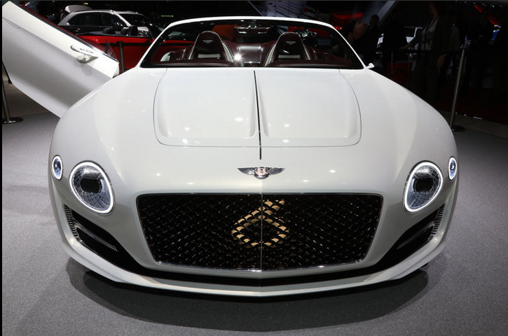 宾利首款纯电动概念车亮相日内瓦车展 设计前瞻