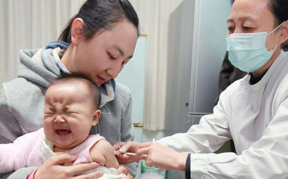 自费疫苗暂时短缺？上海疾控：可接种免费疫苗或推迟接种