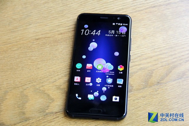 HTC U11国外售价揭晓 裸机售价约4470元
