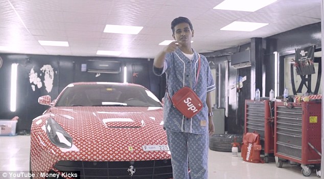 迪拜15岁富二代定制LV图案超级跑车 尚未拿驾照