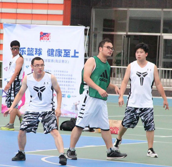民间CBA激战正酣 北京篮球联赛进入关键阶
