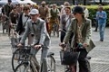 瑞典复古骑行日 民众街头骑各式脚踏车