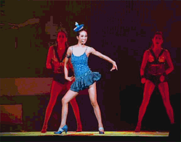 37岁的天后蔡依林依然是超拼的那个时尚女王