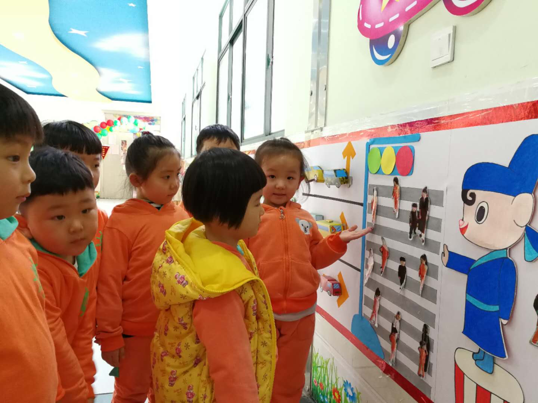 郭欣荣携手儒灵童,4年打造出省级示范幼儿园