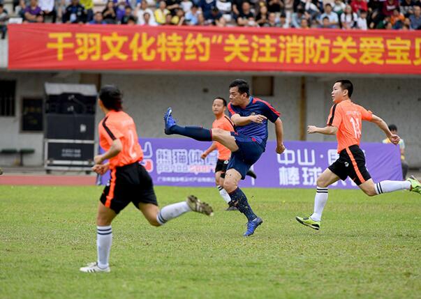 纪念5.12汶川地震十周年 香港明星足球队2018公益赛走进四川