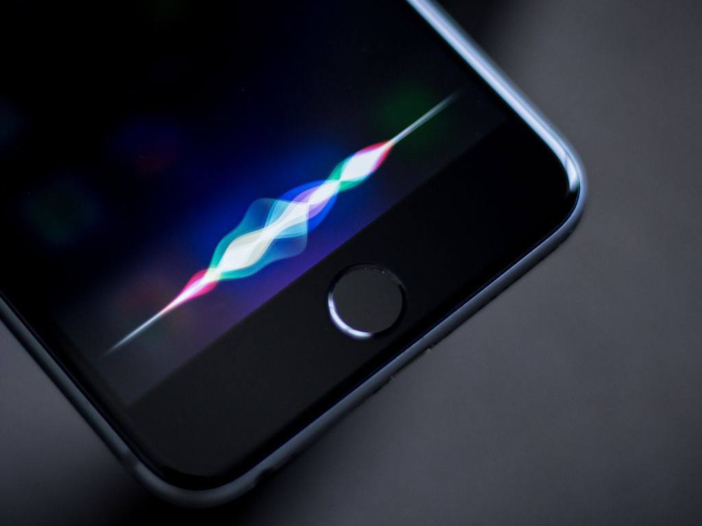 苹果将发布升级版语音助手Siri:全新的外观
