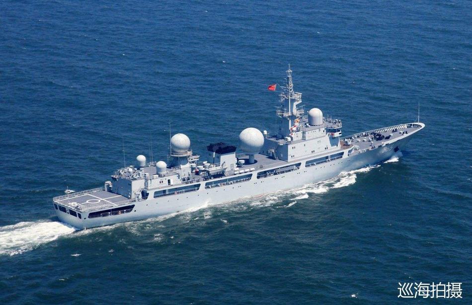 资料图：中国海军855号电子侦察船（摄影：巡海）