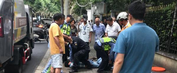 上海一男子持刀伤人致2名男童死亡 检察机关提