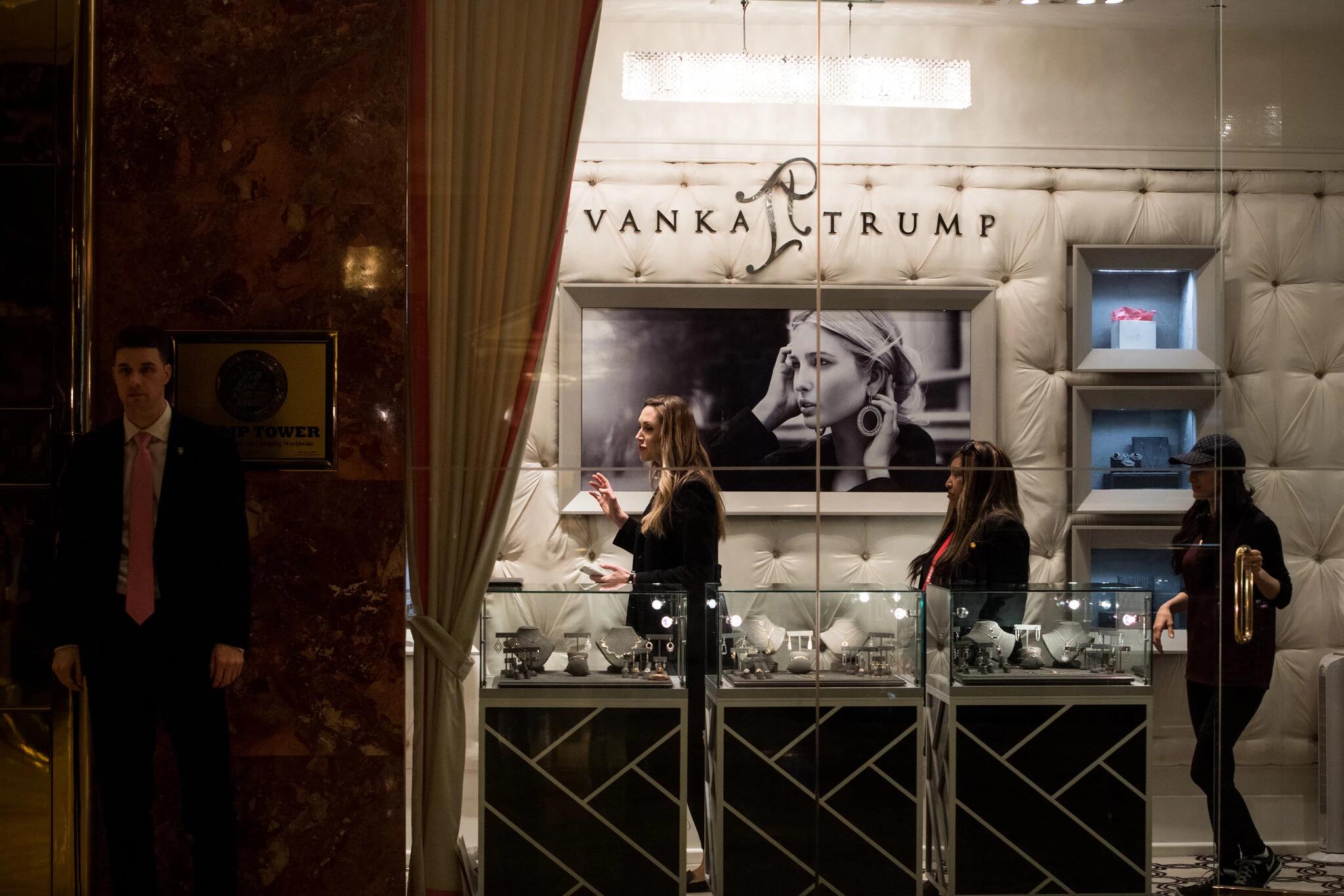 美“第一千金”伊万卡宣布关闭同名时尚品牌：未来工作中心在华盛顿