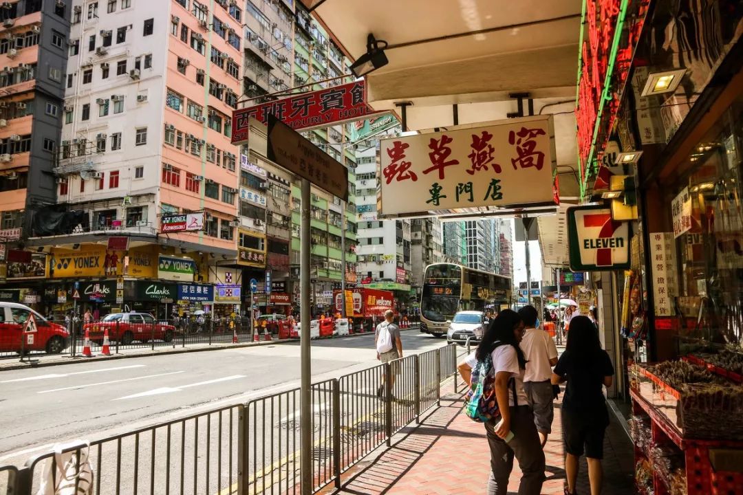 广深港高铁正式售票!44个站点直达购物天堂香港