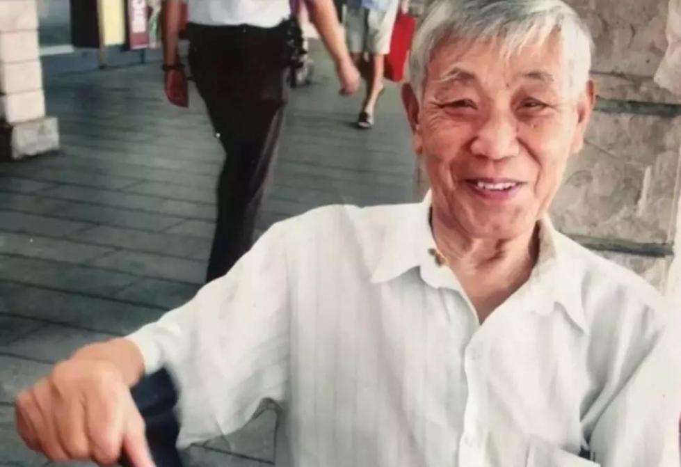 杭州91岁老人生前立遗嘱捐献遗体:这是我最后