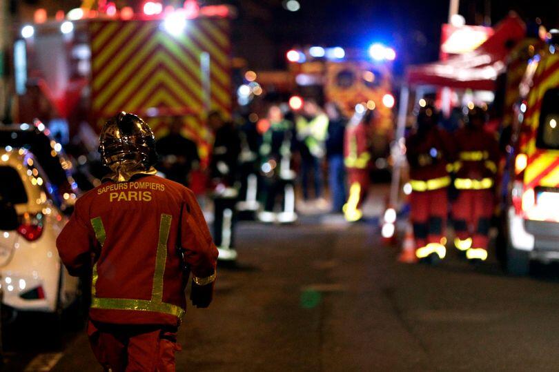 法国巴黎8层建筑物突发大火致8人遇难 1人被捕
