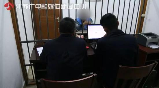 文章配图