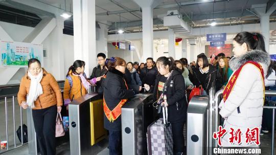 交通运输部将加快推进智慧港口建设(图1)