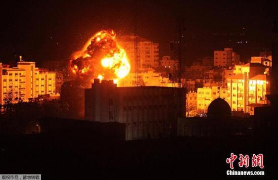 以军空袭加沙地带 阿巴斯谴责以方制造紧张局势