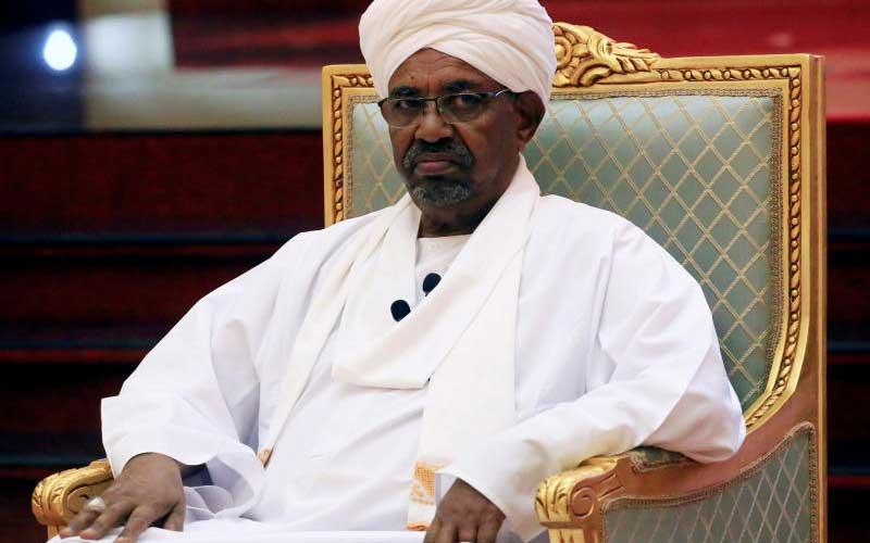 苏丹国防部长宣布逮捕总统 并成立军事委员会管理国家