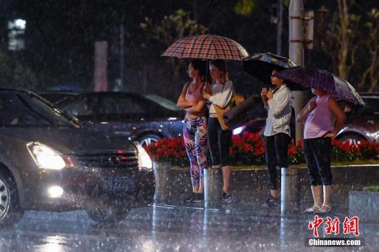 广西广东贵州等地有强降水和强对流 局地暴雨或大暴雨