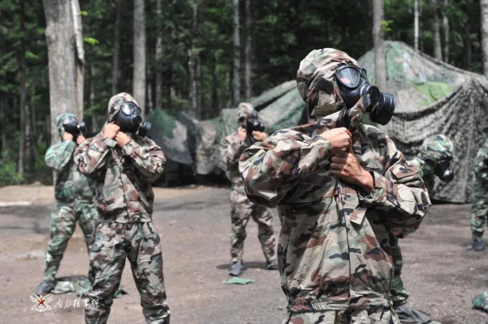 如何在燃烧事故中最大程度的避免伤亡？你可能需要一套美利肯(Westex)阻燃面料防护服。