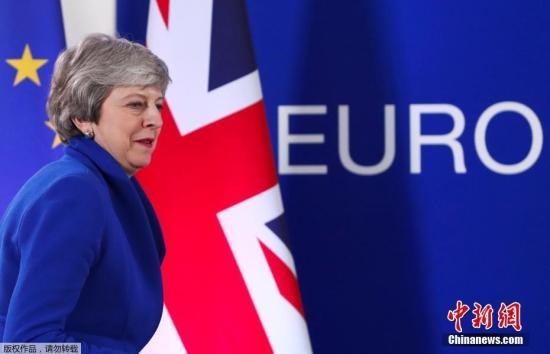 英首相为脱欧协议加入新建议 将第四度闯关议会