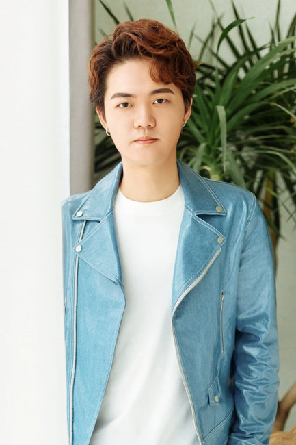 《沙漠骆驼》原唱展展宣布解约 骆驼之路继续前行