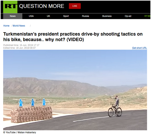 土库曼斯坦总统自行车上秀枪法，网友：《碟中谍》同款