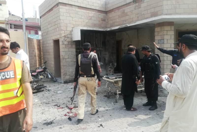 巴基斯坦中部一警方检查站遭遇武装袭击 致8死24伤