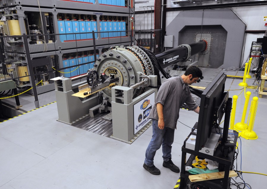 中国电磁武器难威胁美国 俄媒炒作目的耐人寻味