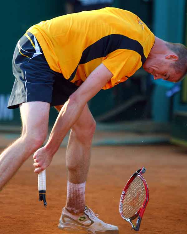 围观全球网坛男女"摔拍大战"[组图]