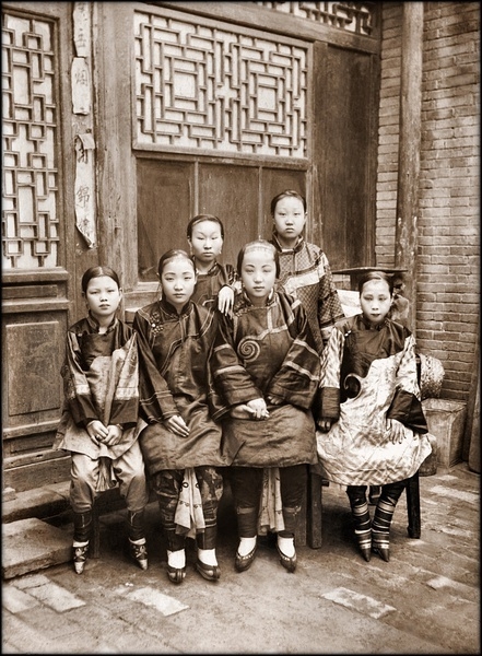 三寸金莲