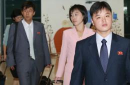 朝鲜青少年赴韩参加联合国培养计划 意气风发